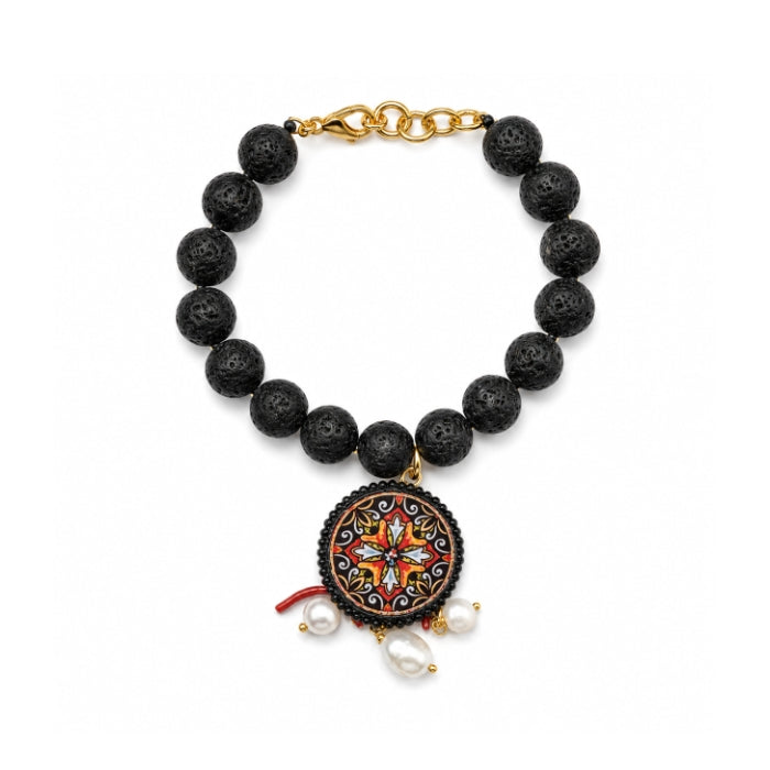 Cartoleria 4+1 - Bracciale in Pietra Lavica con Maiolica Siciliana e Perle - Gioiello Artigianale con Ciondolo Decorato | Idea Regalo Donna